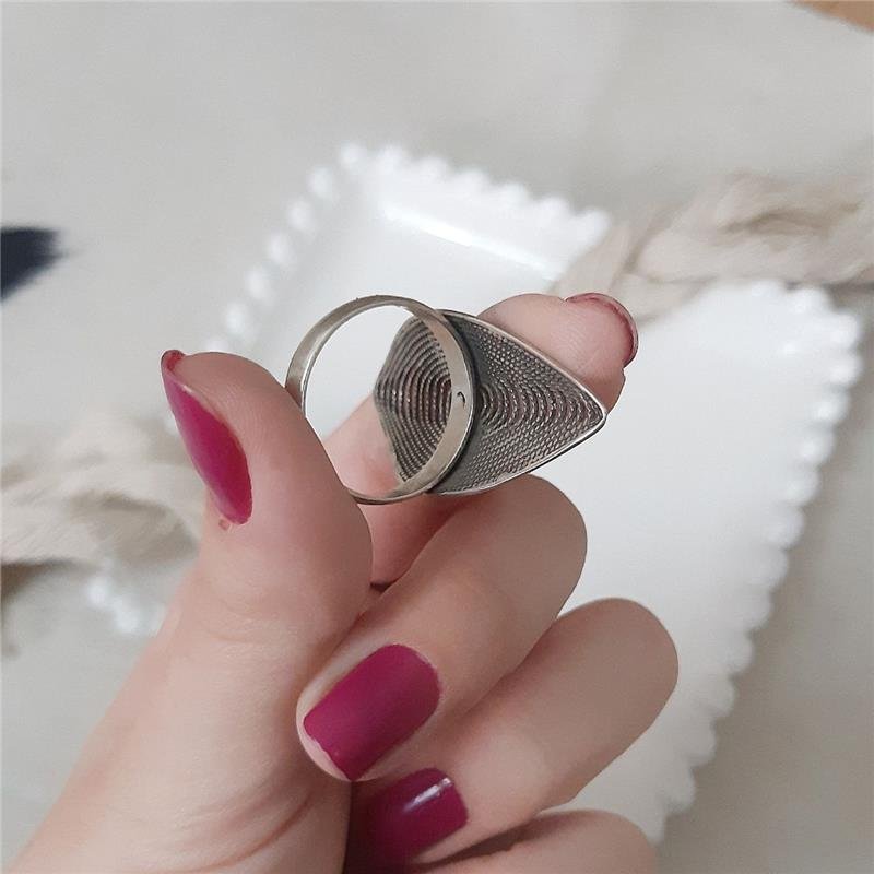 ANEL GRANDE PRATA 925 LINHAS LOSANGO