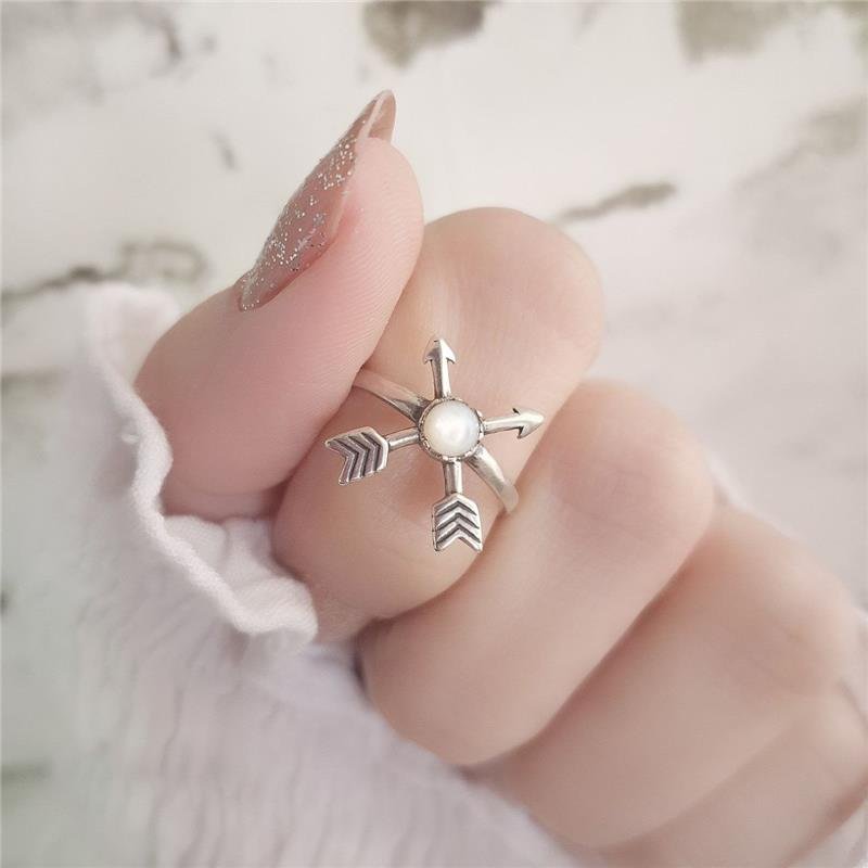 ANEL PRATA 925 2 FLECHAS CRUZADAS E PEDRA NO MEIO