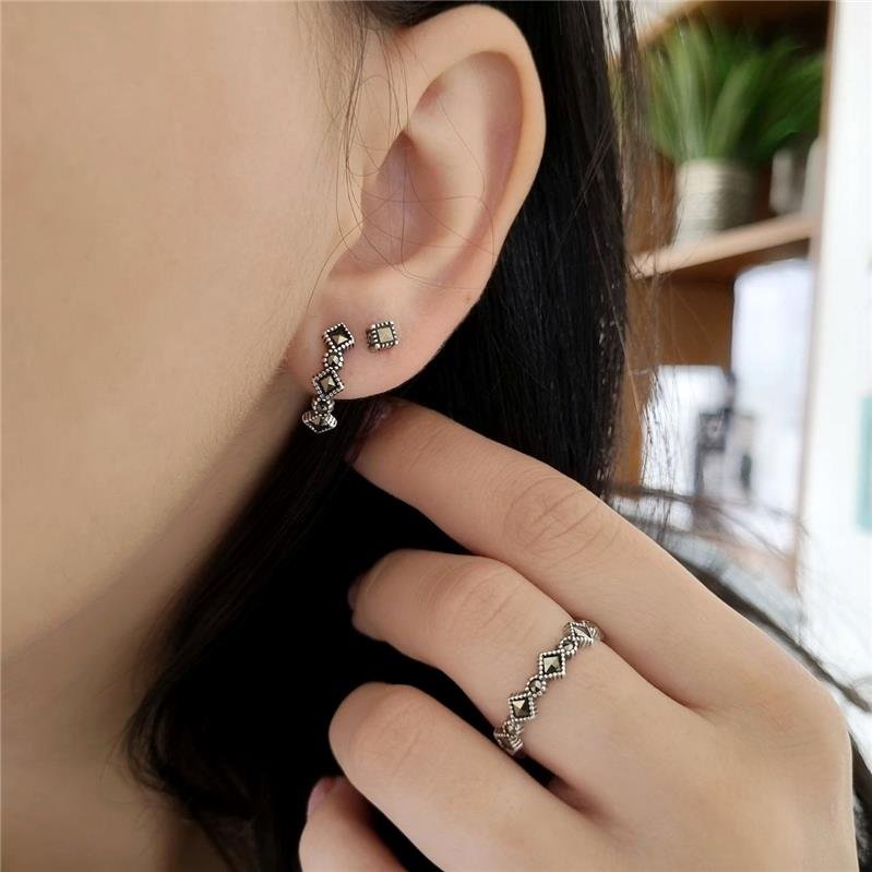 ANEL PRATA 925 ALIANCINHA GEOMÉTRICO COM PEDRA