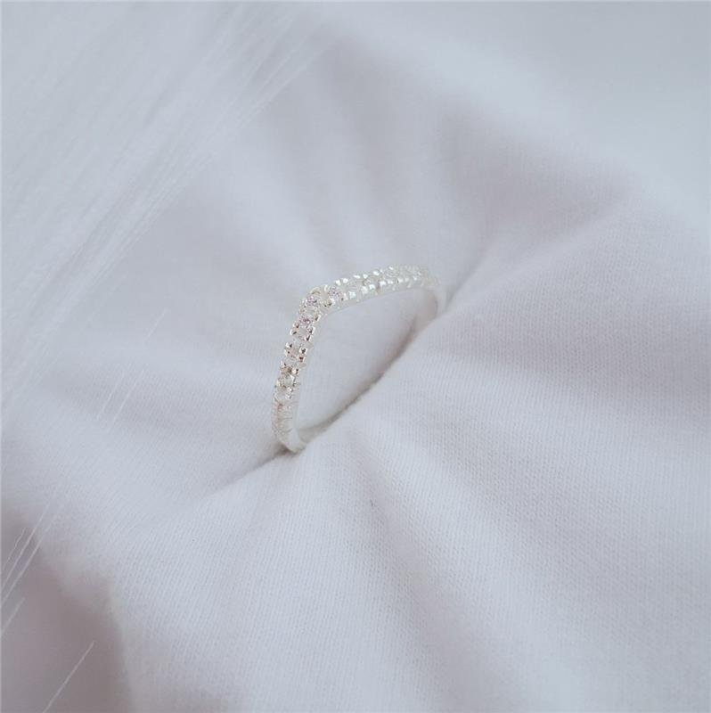 ANEL PRATA 925 BICO CRAVEJADO ZIRCÔNIAS