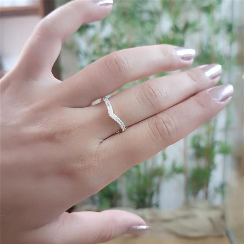 ANEL PRATA 925 BICO CRAVEJADO ZIRCÔNIAS