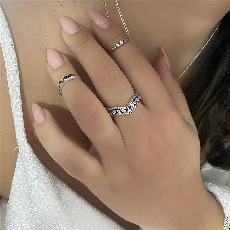 ANEL PRATA 925 BICO DUPLO CRAVEJADO