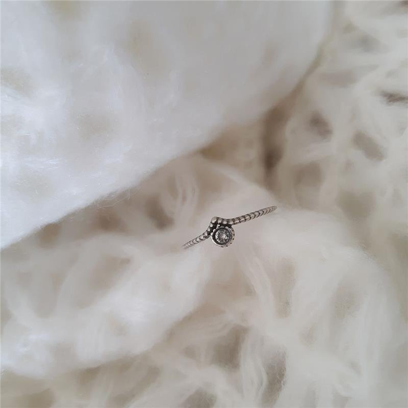 ANEL PRATA 925 BICO TRABALHADO COM PEDRA