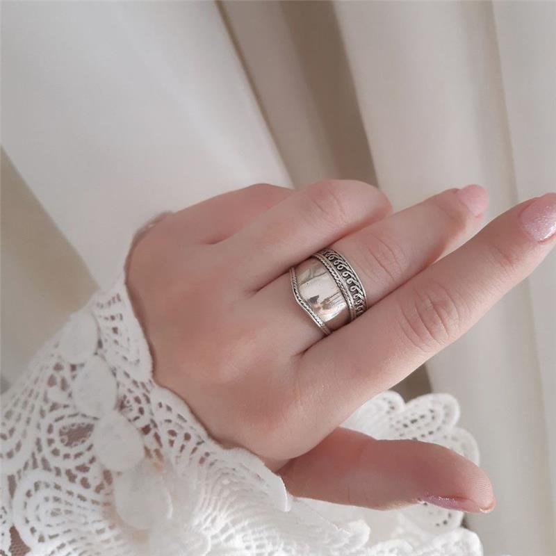 ANEL PRATA 925 BOHO LISO COM DETALHES 