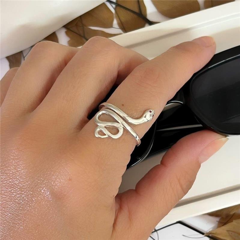 ANEL PRATA 925 COBRA ENROLADA OLHOS COM MICROZIRCÔNIA