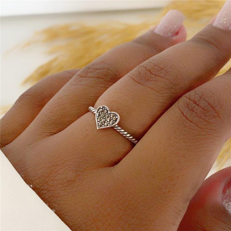 ANEL PRATA 925 CORAÇÃO CRAVEJADO 