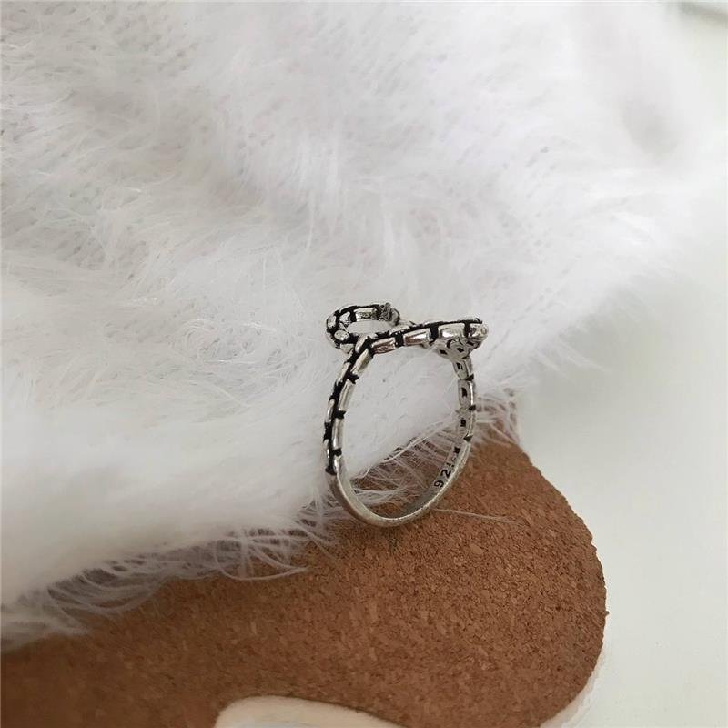 ANEL PRATA 925 CORAÇÃO DE CORRENTES