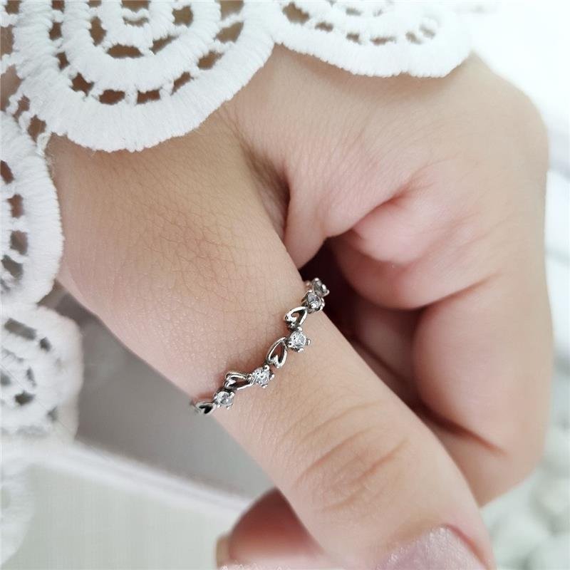 ANEL PRATA 925 CORAÇÕES VAZADOS E PEDRAS