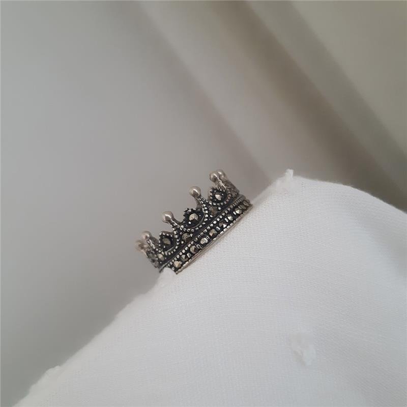 ANEL PRATA 925 COROA TRABALHADA COM PEDRAS