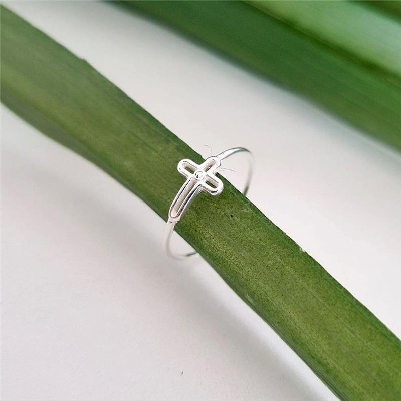 ANEL PRATA 925 CRUZ VAZADA CRAVEJADA