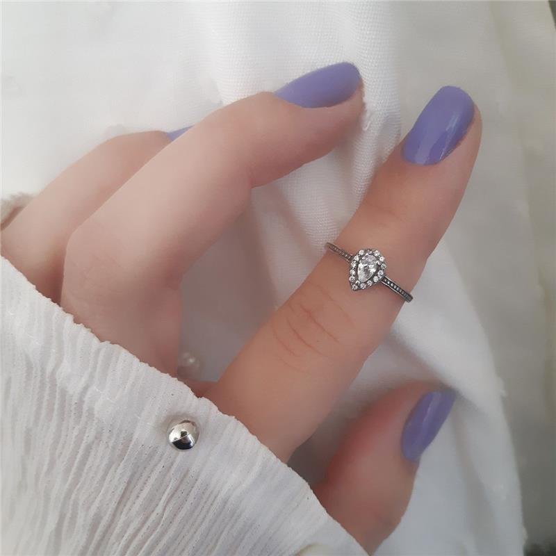 ANEL PRATA 925 GEOMÉTRICO GOTA COM PEDRA