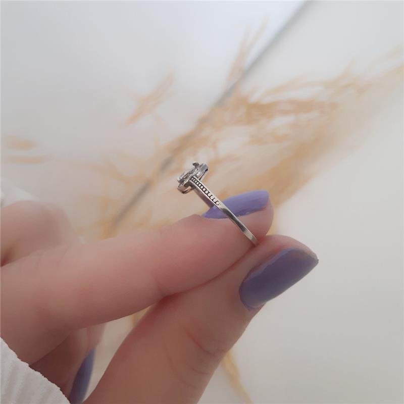 ANEL PRATA 925 GEOMÉTRICO GOTA COM PEDRA