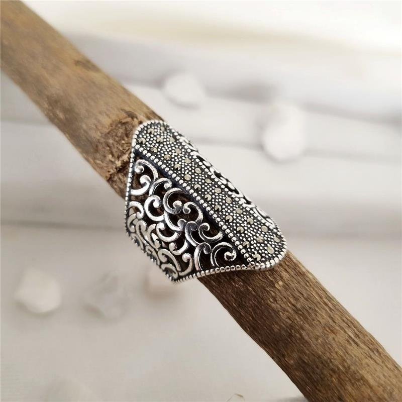 ANEL PRATA 925 GRANDE CENTRO CRAVEJADO LATERAIS TRABALHADAS