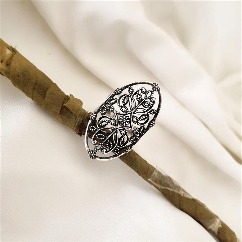 ANEL PRATA 925 GRANDE OVAL FLORES E FOLHAS