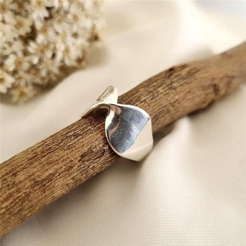 ANEL PRATA 925 LARGO TORCIDO