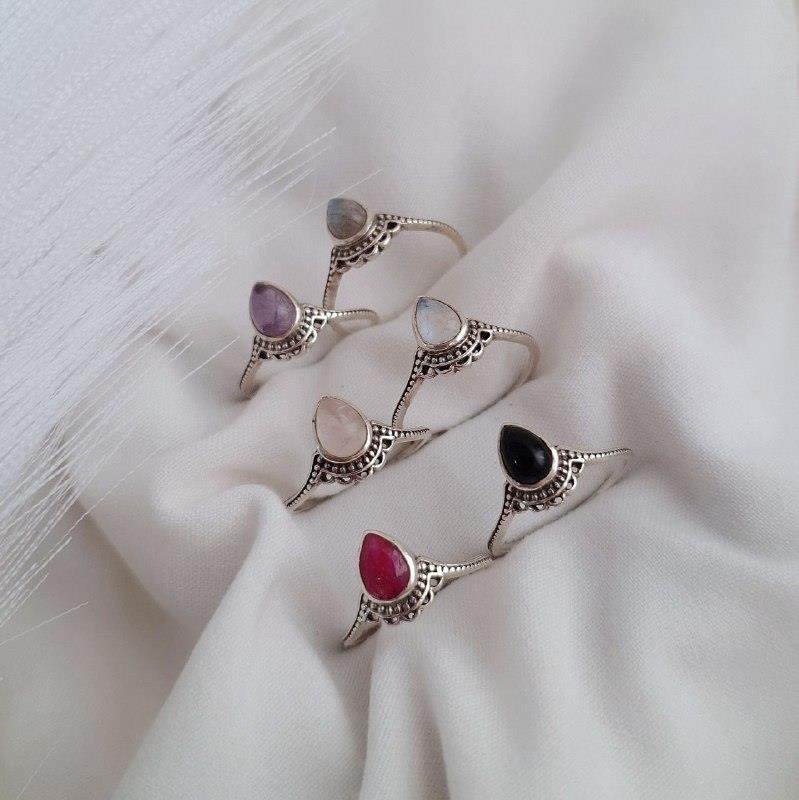 ANEL PRATA 925 LEQUE PEDRA NATURAL GOTA