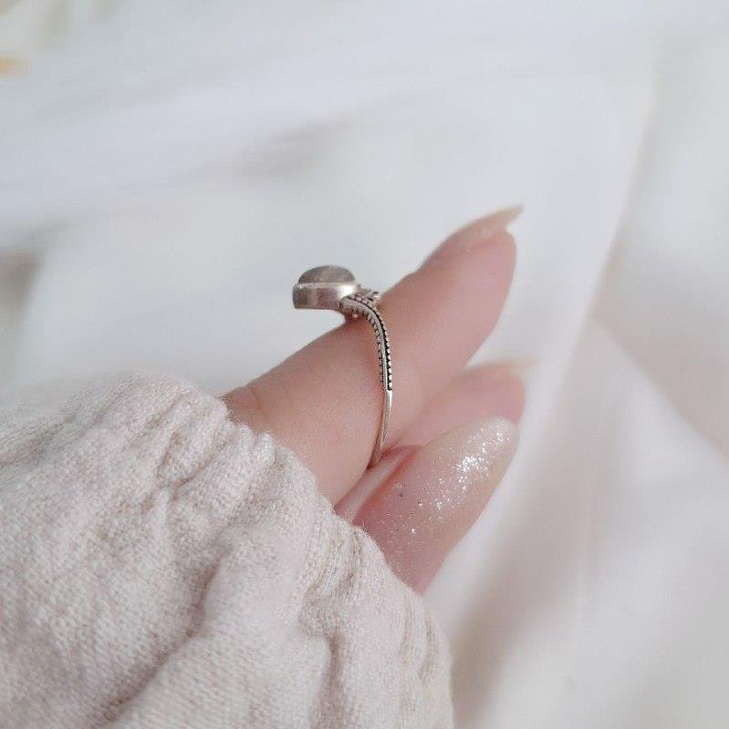 ANEL PRATA 925 LEQUE PEDRA NATURAL GOTA