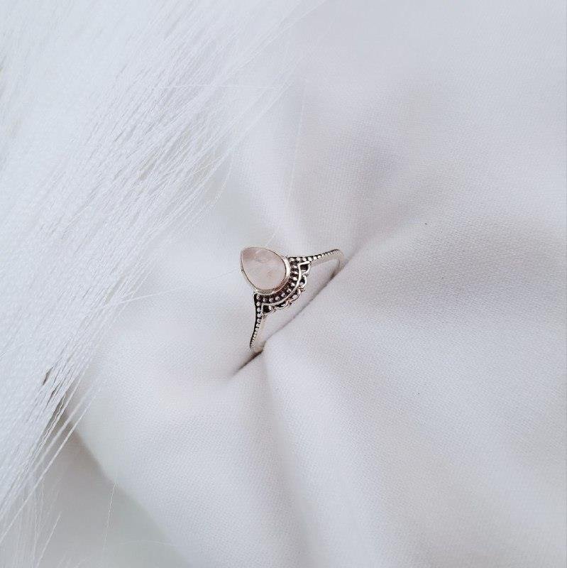 ANEL PRATA 925 LEQUE PEDRA NATURAL GOTA