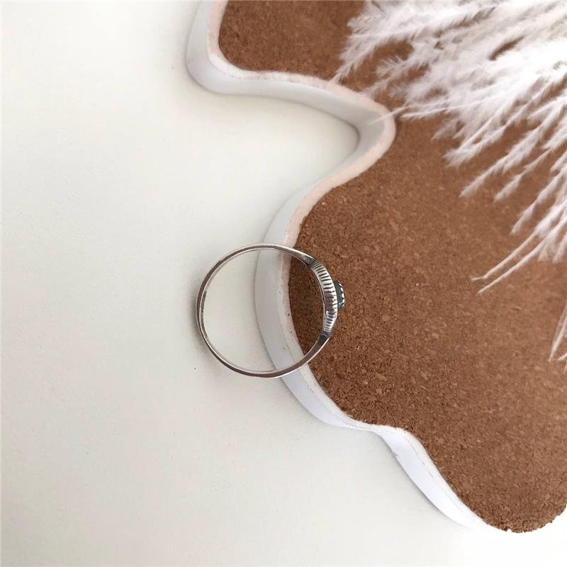 ANEL PRATA 925 MEIO CÍRCULO COM PEDRA