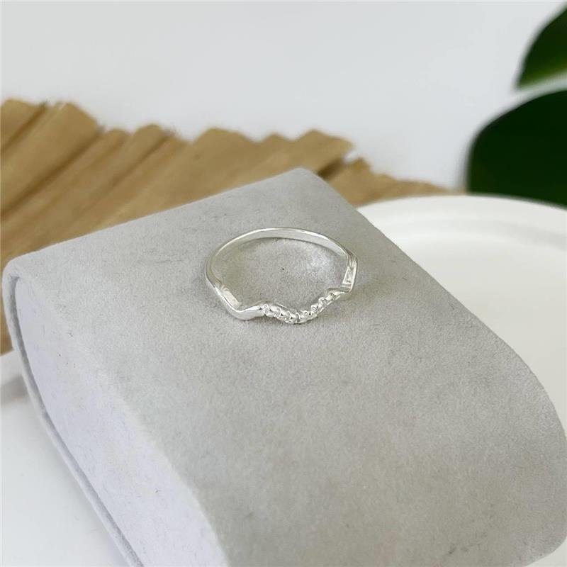ANEL PRATA 925 MINIMALISTA ONDULADO PRATA LISA E CRAVEJADA