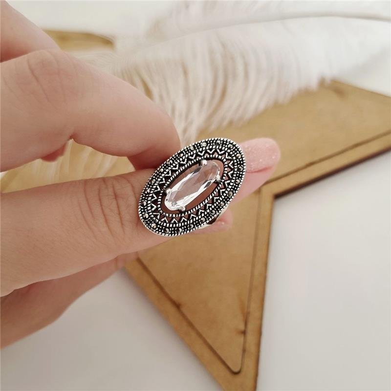 ANEL PRATA 925 OVAL GRANDE COM PEDRA E CRAVEJADO