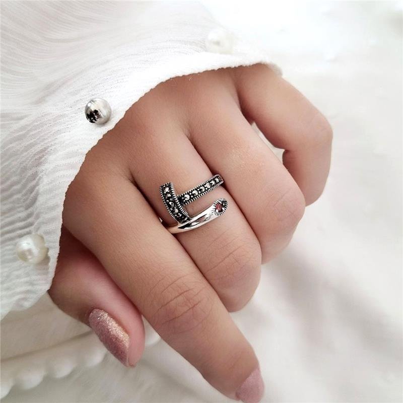 ANEL PRATA 925 PREGO CRAVEJADO PONTA VERMELHA