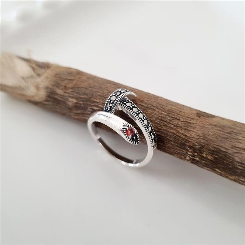 ANEL PRATA 925 PREGO CRAVEJADO PONTA VERMELHA