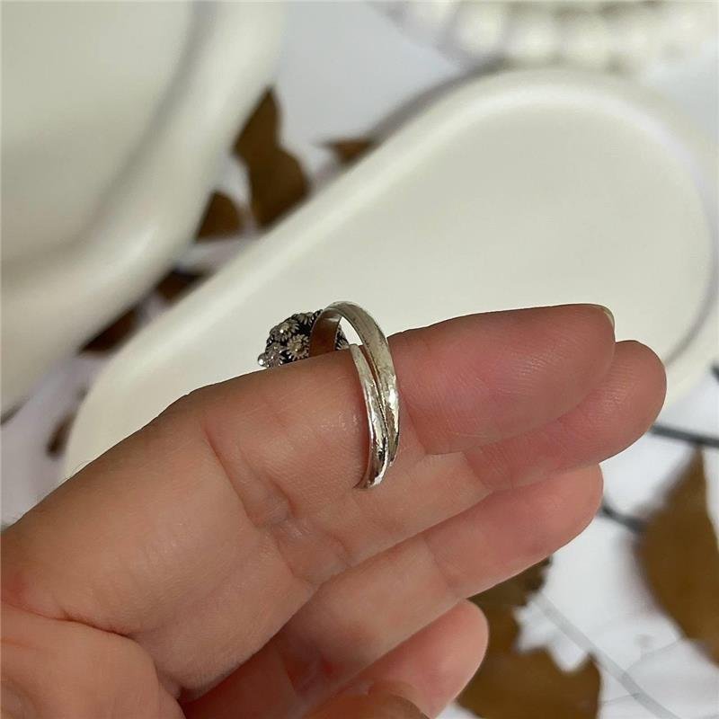 ANEL PRATA 925 REGULÁVEL BOLA DECORADA FLORZINHAS