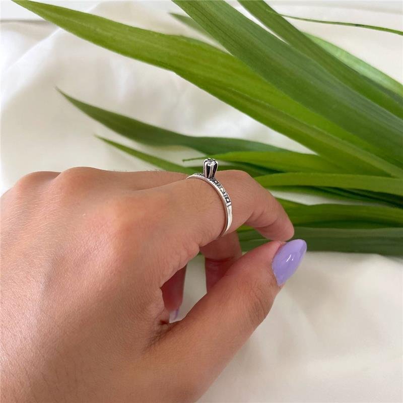 ANEL PRATA 925 SOLITÁRIO BOLINHAS NAS LATERAIS