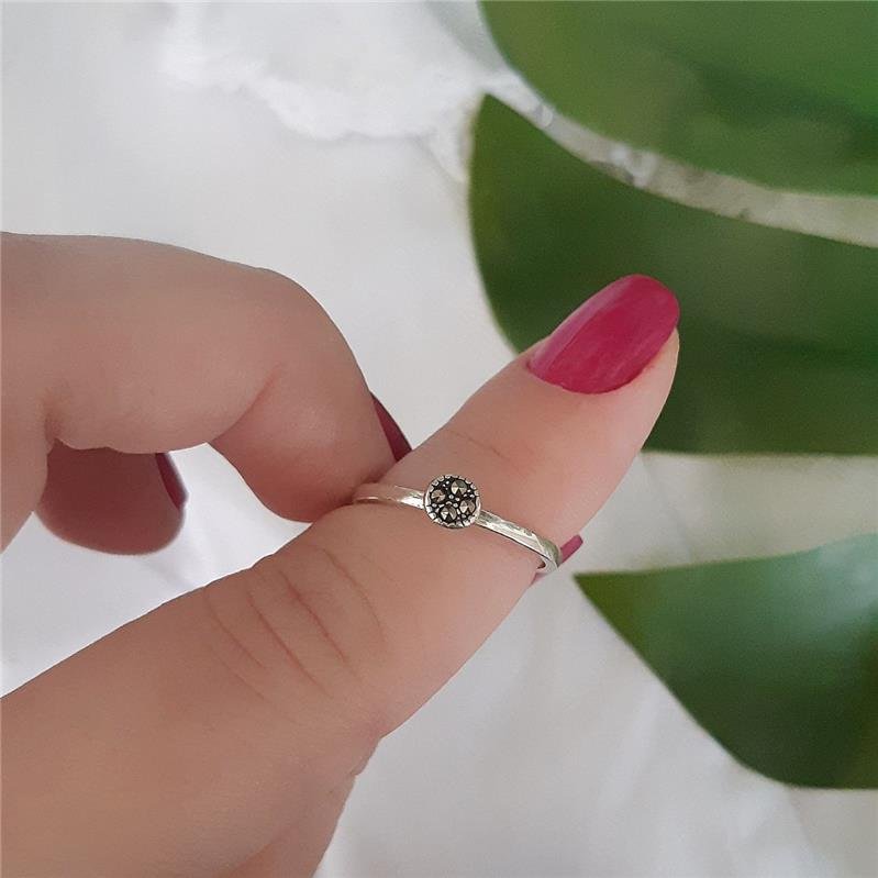 ANEL PRATA 925 SOLITÁRIO CHUVEIRINHO PEQUENO MARCASSITAS