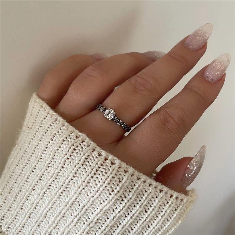 ANEL PRATA 925 SOLITÁRIO COM FLORES CRAVEJADAS