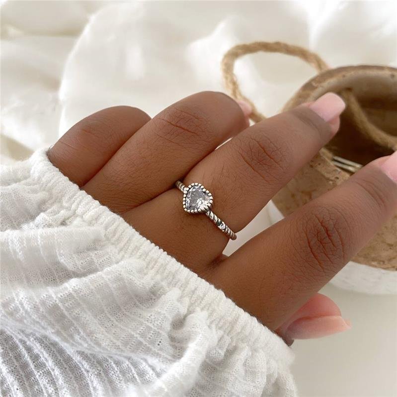 ANEL PRATA 925 CORAÇÃO ALTO PEDRA LATERAL