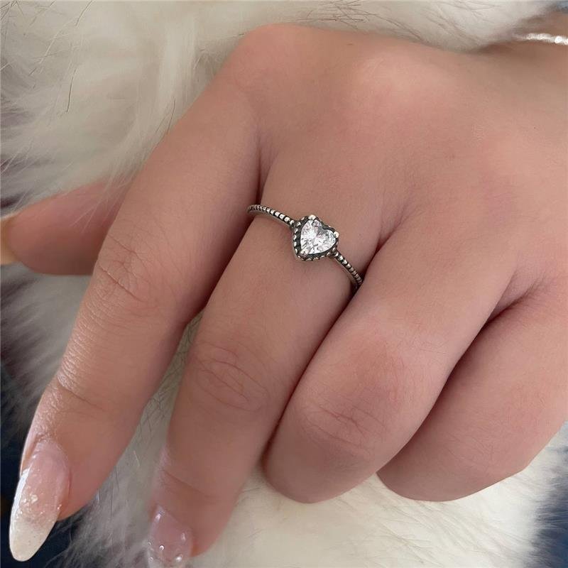 ANEL PRATA 925 SOLITÁRIO CORAÇÃO COM BOLINHAS EM VOLTA