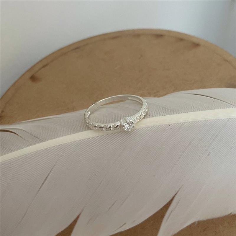 ANEL PRATA 925 SOLITÁRIO CORAÇÕES NA LATERAL