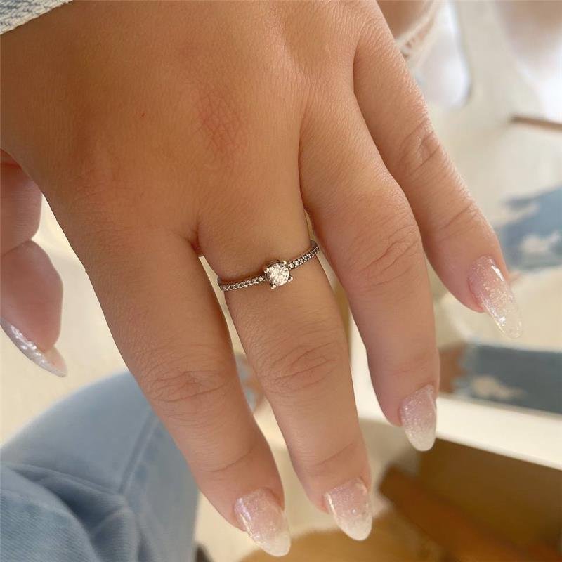 ANEL PRATA 925 SOLITÁRIO CRAVEJADO COM ZIRCÔNIA