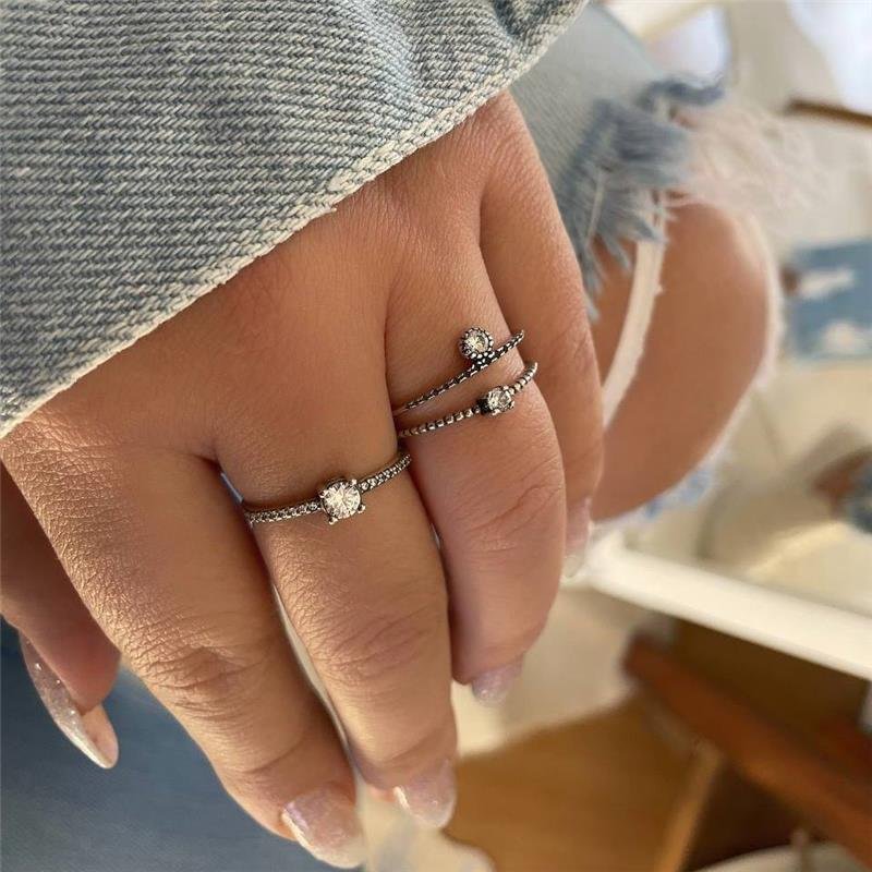 ANEL PRATA 925 SOLITÁRIO CRAVEJADO COM ZIRCÔNIA