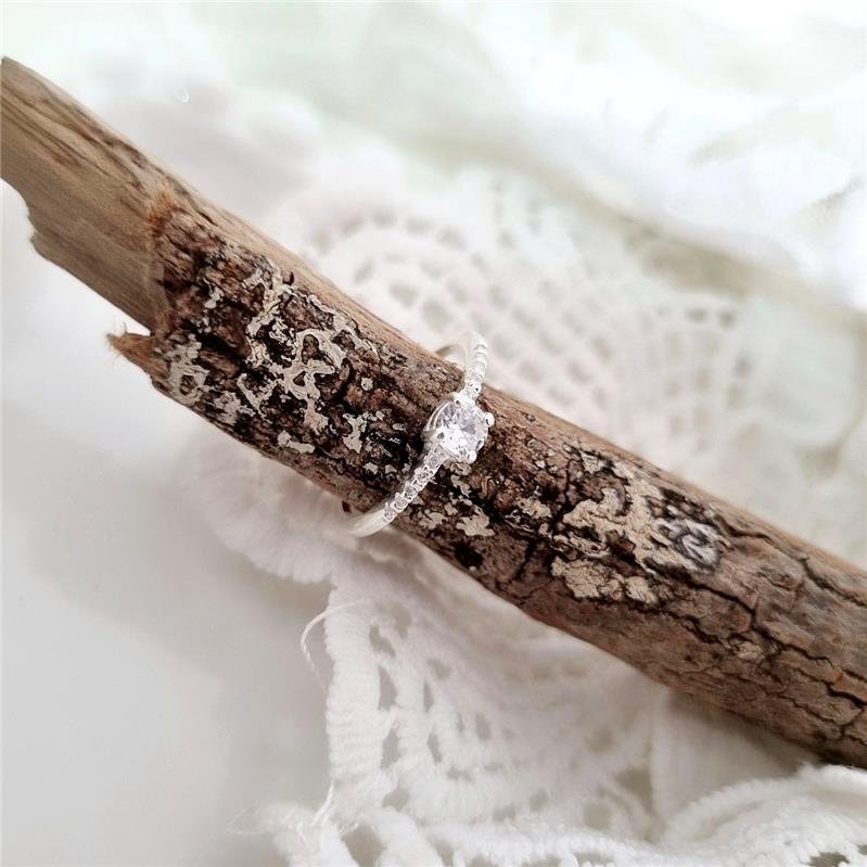 ANEL PRATA 925 SOLITÁRIO LATERAIS CRAVEJADA