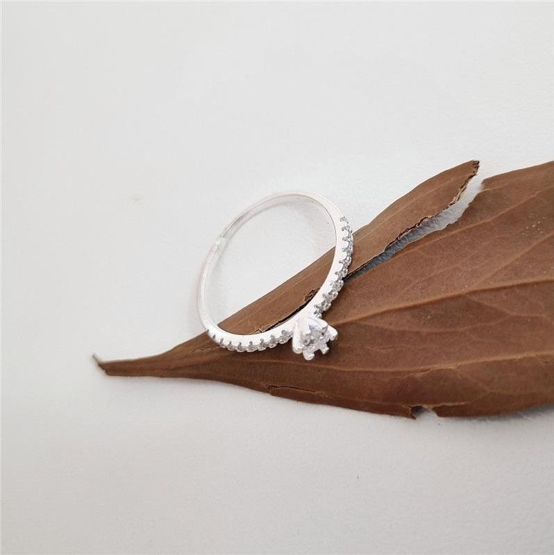 ANEL PRATA 925 SOLITÁRIO NOIVADO LATERAIS CRAVEJADAS