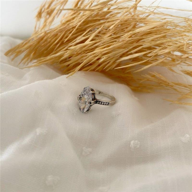 ANEL PRATA 925 PEDRA OLHO E TRABALHADO