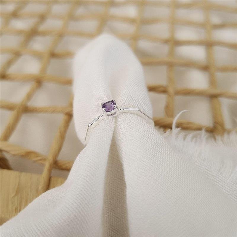 ANEL PRATA 925 SOLITÁRIO PEDRA LILÁS