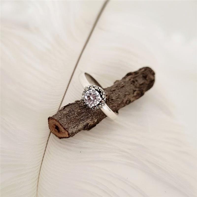 ANEL PRATA 925 SOLITÁRIO REDONDO COM CRAVEJADO