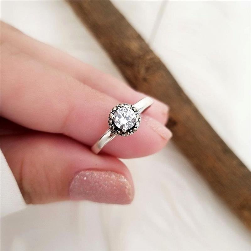 ANEL PRATA 925 SOLITÁRIO REDONDO COM CRAVEJADO