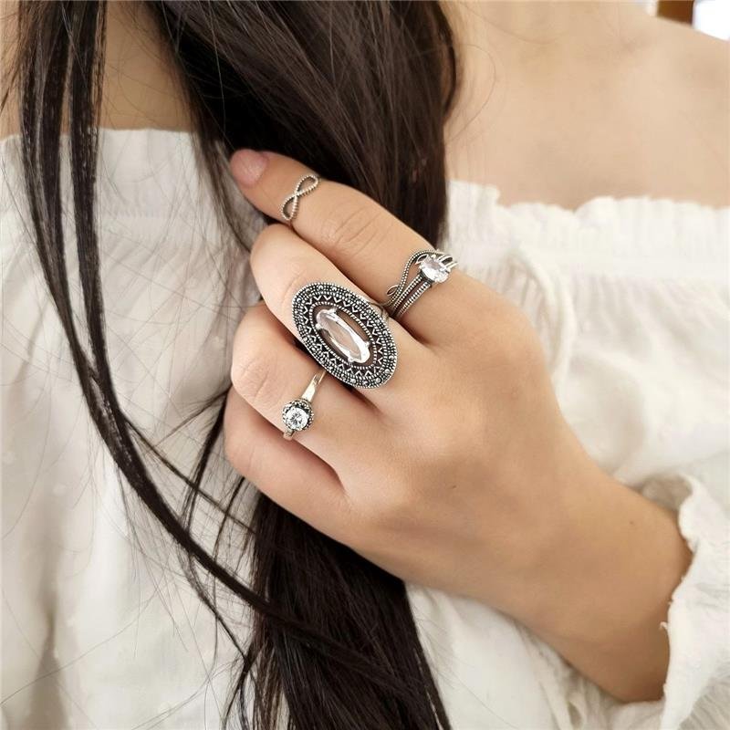 ANEL PRATA 925 SOLITÁRIO REDONDO COM CRAVEJADO