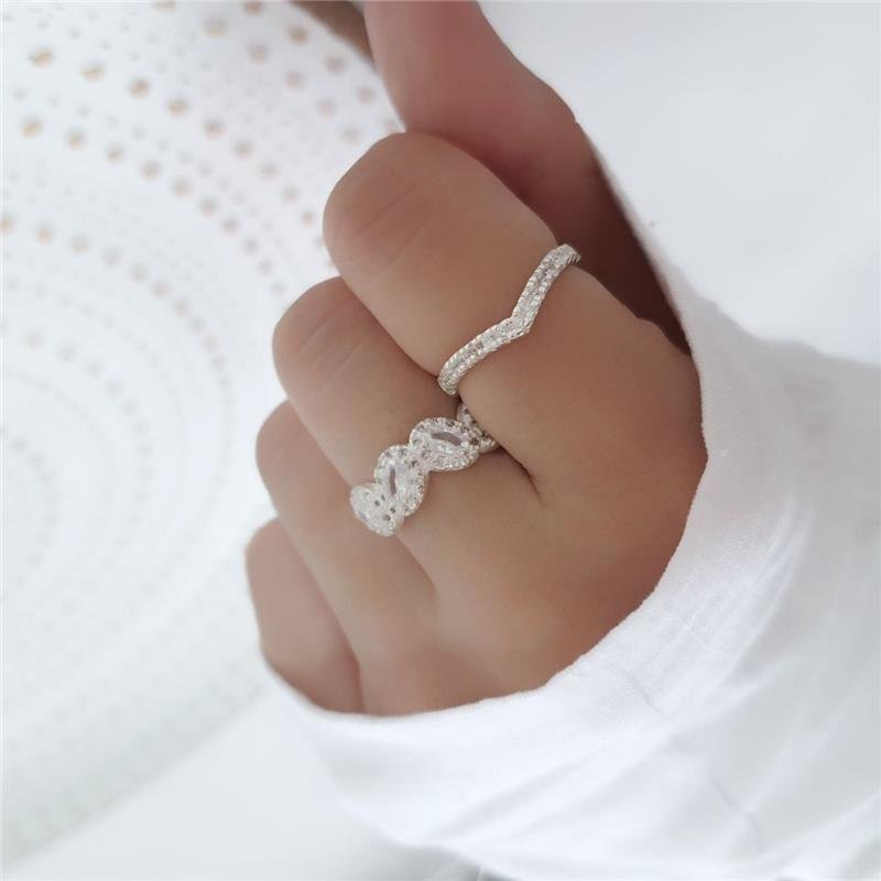 ANEL PRATA 925 ZIRCÔNIAS OVAIS