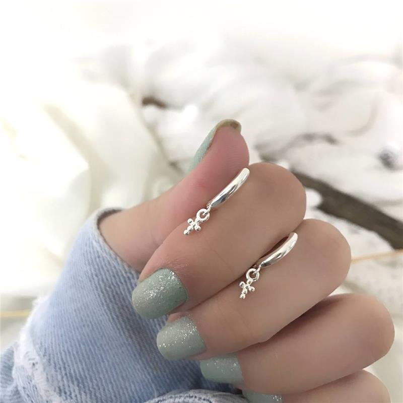 ARGOLA PRATA 925 ARGOLA CRUZ PENDURADA 0,9 CM