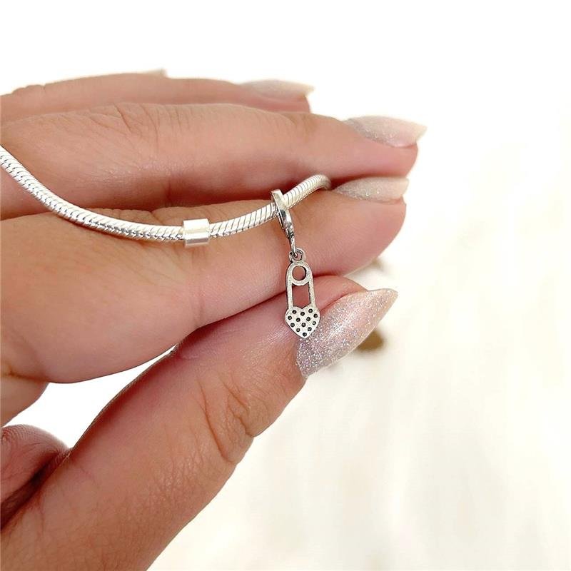 BERLOQUE PRATA 925 ALFINETE CORAÇÃO CRAVEJADO PONTA