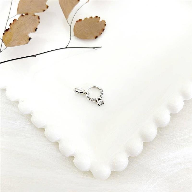 BERLOQUE PRATA 925 ANEL SOLITÁRIO CRAVEJADO