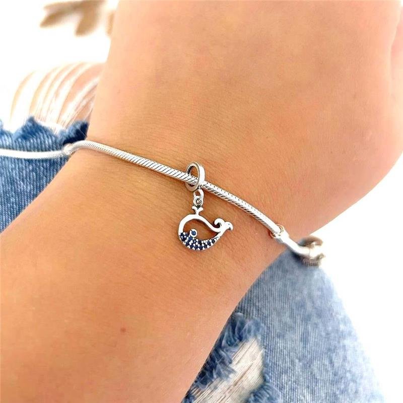 BERLOQUE PRATA 925 BALEIA COM PEDRA