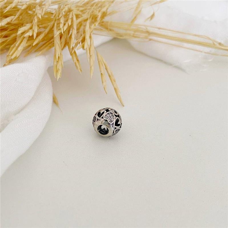 BERLOQUE PRATA 925 BOLA CORAÇÕES CRAVEJADO