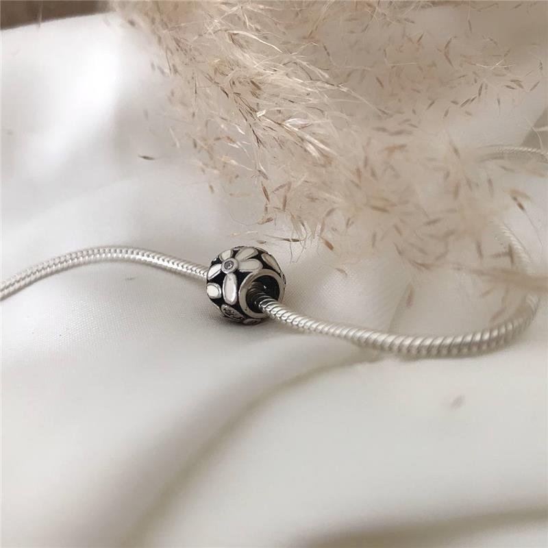 BERLOQUE PRATA 925 BOLA FLOR BRANCA